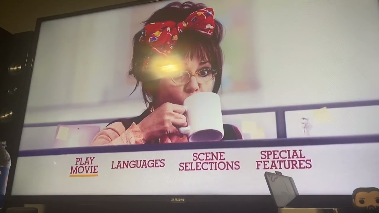 Opening to Hello My name is Doris 2016 DVD