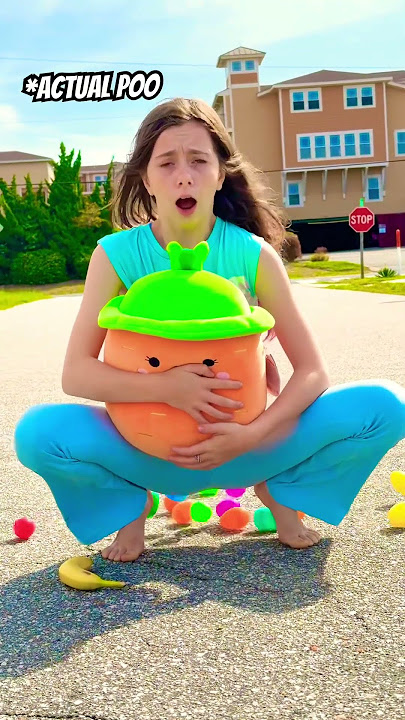 It’s ACTUALLY Pooping!😧