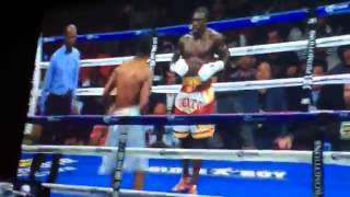Boxing Blooper  Berto vs Upsher