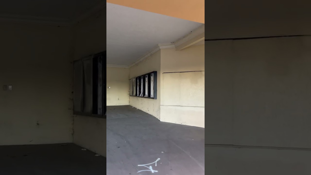 Old Abandoned Movie Theater In Palm Bay Florida, Roxy Cinema