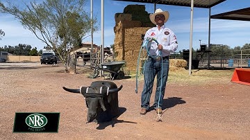 Heading the Dummy: Roping Lessons with Riley Minor - NRS Pro Series