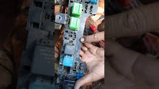 fuses and relays of ISUZU  ELF
