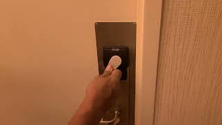 How to replace door batteries on Vingcard/ASSA ABLOY RFID doors