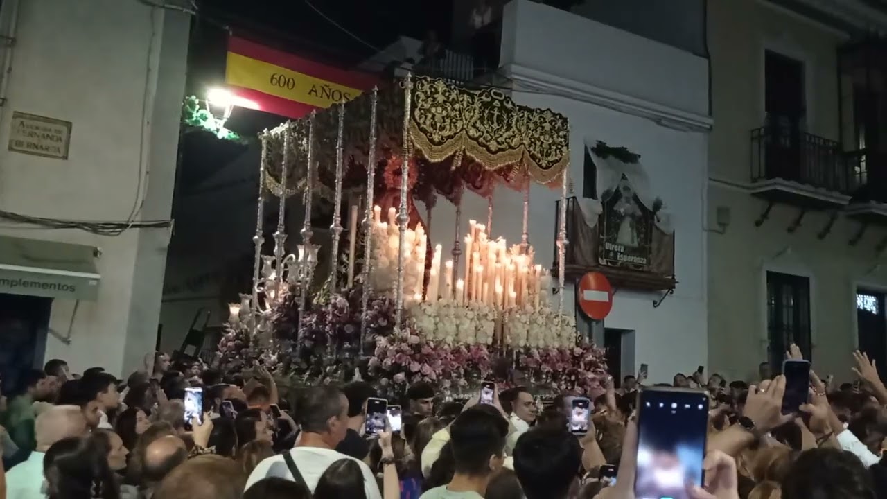 Procesión Extraordinaria de la Virgen de la Esperanza de Utrera, 2025.