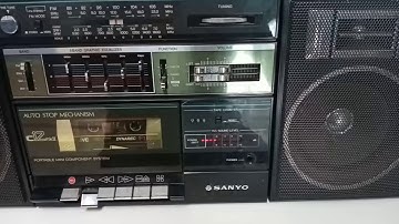 Sanyo C12MKII Vintage Boombox Cassette Playing Demo