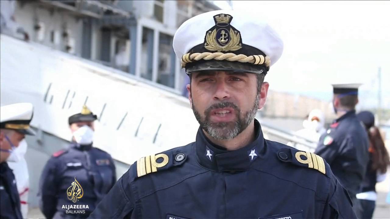 إنقاذ 1700 لاجئ على طريق البحر الأبيض المتوسط