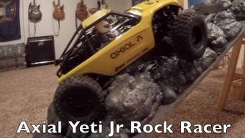 Axial Yeti Jr Rock Racer Indoor Crawling - R/C Arsenal