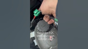 Mercedes EQC high voltage shut down plug #mercedes #shutdown #electricity