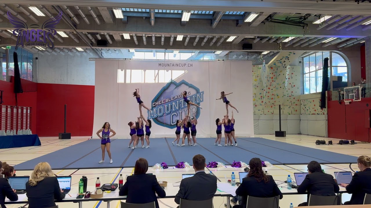 Senior Stardust - Amis Gym Bramois Angels Cheerleaders à la Mountain Cup 2025 au Liechtenstein