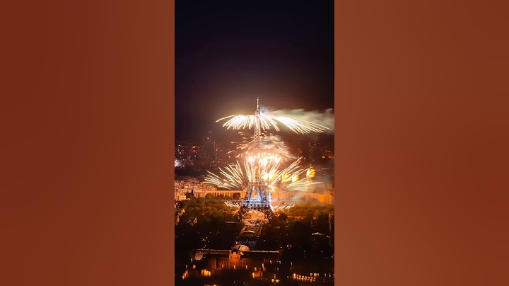 Le meilleur spot pour voir le feu d'artifice du 14 juillet à Paris : tour Montparnasse