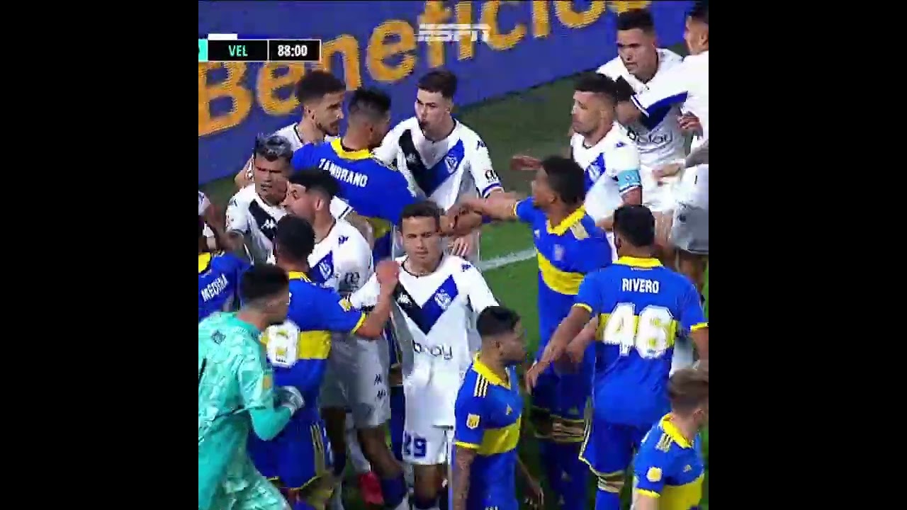 A ENTRADA DURA QUE DEU INÍCIO À CONFUSÃO EM BOCA JUNIORS X VÉLEZ #Shorts