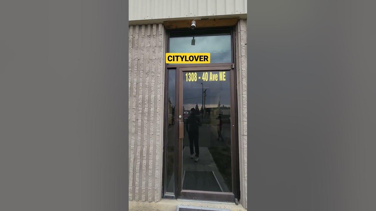 🍁Furniture House 1308 40th Av , Calgary Canada Best Affordable