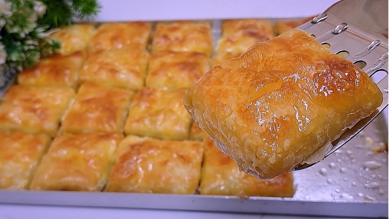 Сладкое египетское слоёное тесто (фетир мешалтет), приготовленное по гениальной технологии! Мягко...