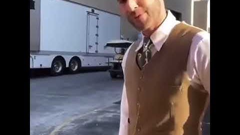 Tom Ellis making video for fans on Lucifer season 5 set.