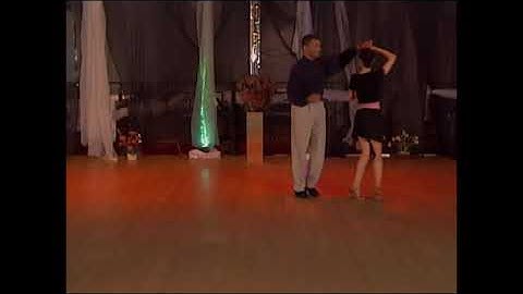 StepFlix Rumba, level 3, lesson 2: Crosslead & UAT