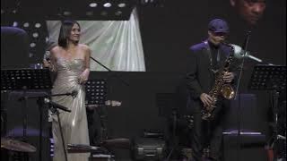 Janet Basco performs 'Happy Days Are Here Again' at The 20th Grand Wine Experience