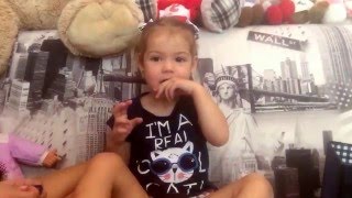 Прическа для девочки в детский сад) на короткие волосы) Прическа для девочки в детский сад) на короткие волосы)