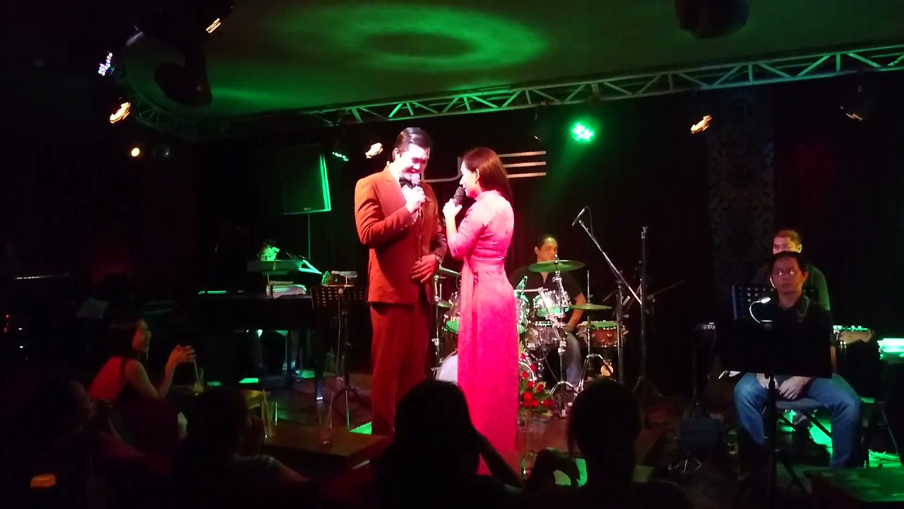 Nếu Chúng Mình Cách Trở  -  Phi Nhung với Phú Quí