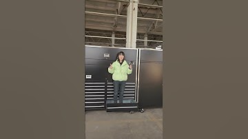 Heavy duty tool cabinet with drawers that can weigh an adult