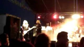 vince neil -he&#39;s a whore (cheap trick cover).