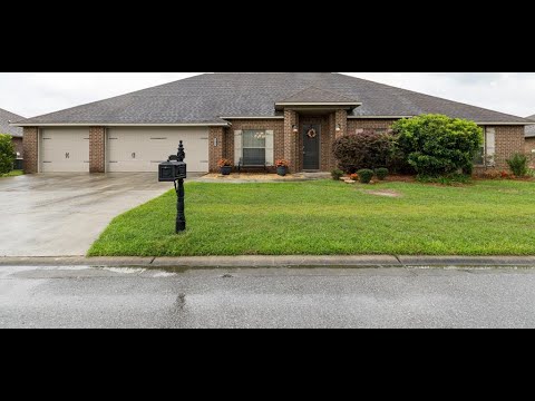 4529 Annabelle Lane Crestview, FL | ColdwellBankerHomes.com