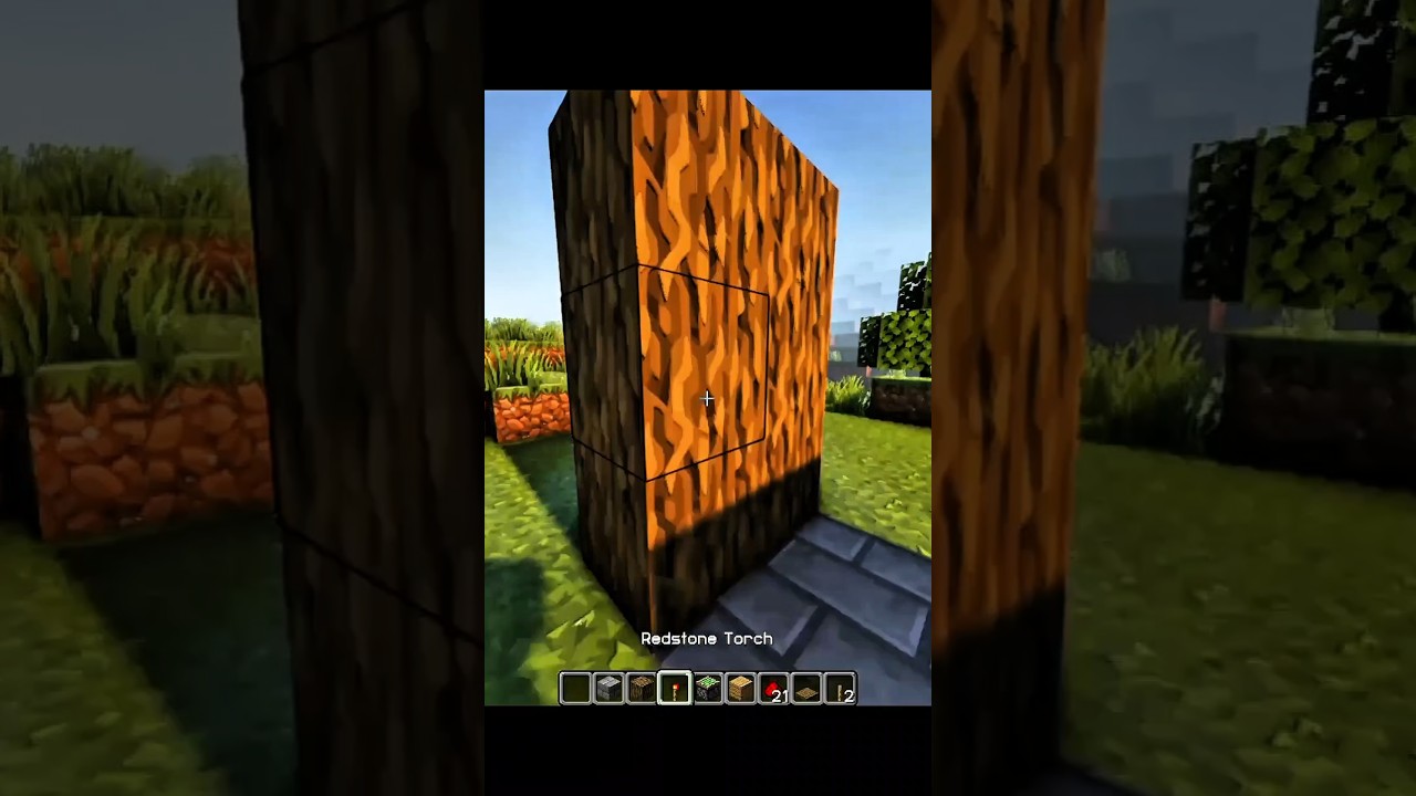 Minecraft Garage Door Build 🔥 | Redstone Piston Trapdoor Door Works Perfectly