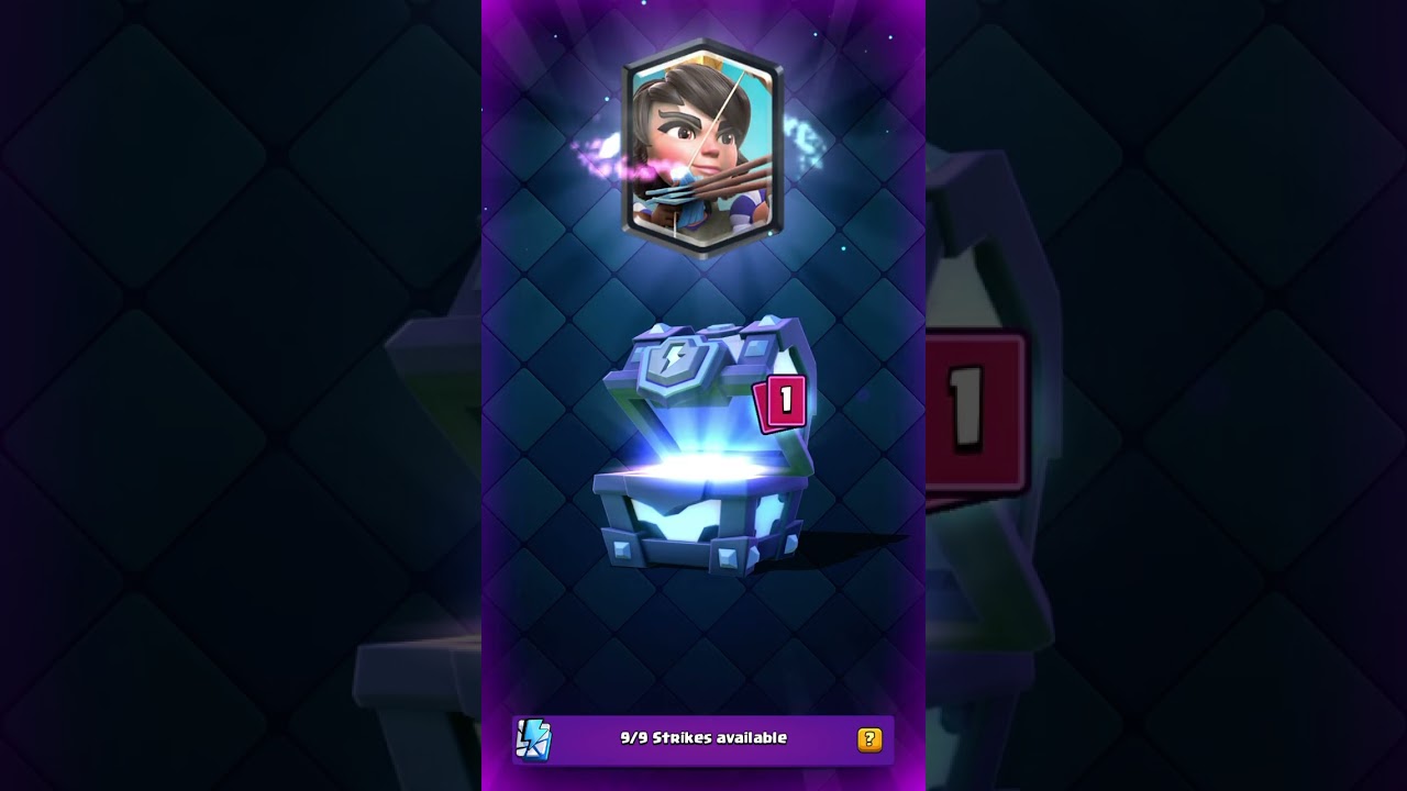 Opening a Legendary Lightning Chest (Clash Royale)