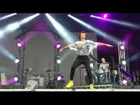 Money Power Fame - Don Broco (Live at This is Tomorrow Festival - 26/05/18)