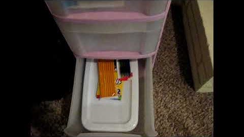 30 Bags in 30 Days || Declutter Challenge Day 7: School Supplies