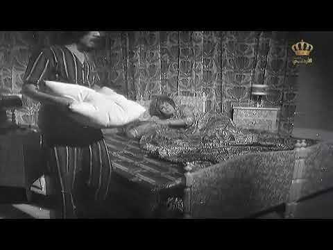 تمثيلية طريفة بين الفنان المصري محمد يوسف والفنانة المصرية خيرية أحمد