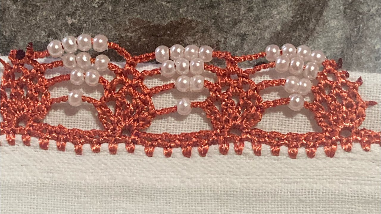 Gelin bohçasına incili Oya modeli