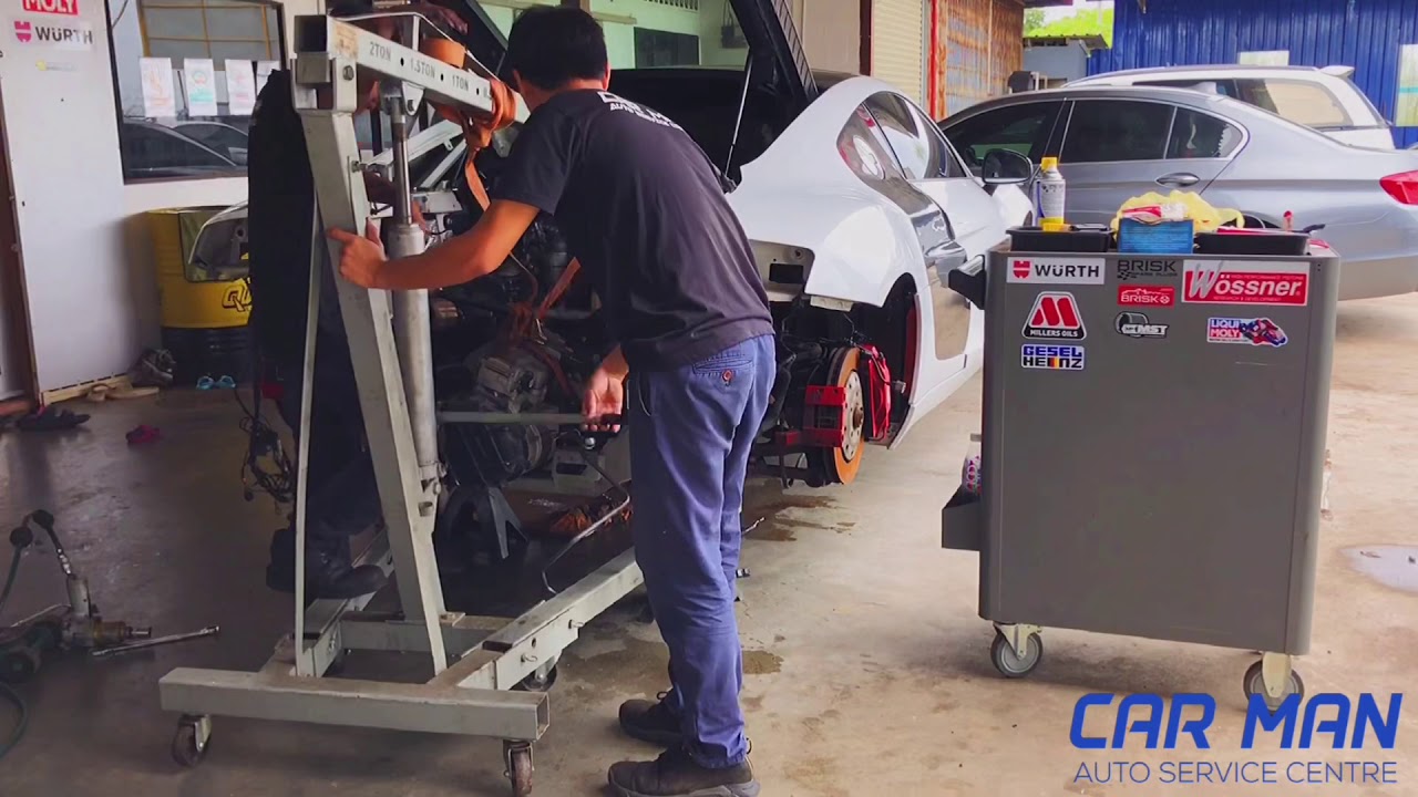 Audi R8 Engine Swap *Car Man Auto Service Centre* - YouTube