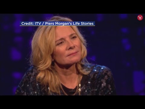 Video: Kim Cattrall Čistá hodnota: Wiki, vydatá, rodina, svadba, plat, súrodenci