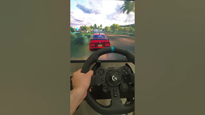 BMW M3 E30 Logitech G923