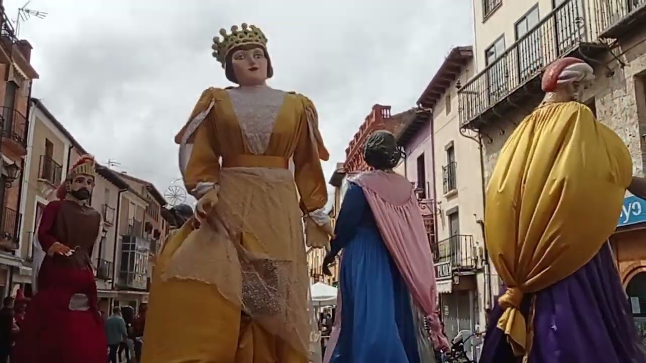 Gigantones y cabezudos Toro parte 4 (Último baile de estos)😔