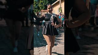 Bella Chica Salvadoreña