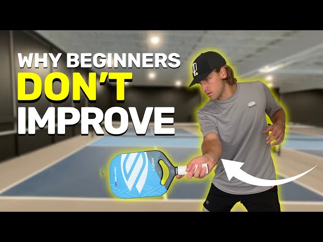 What beginner pickleball players need to stop doing, to start winning. class=