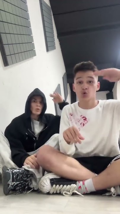 трек 😻 - YouTube