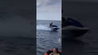 (Sound on) So I rode a jet ski for the first time…