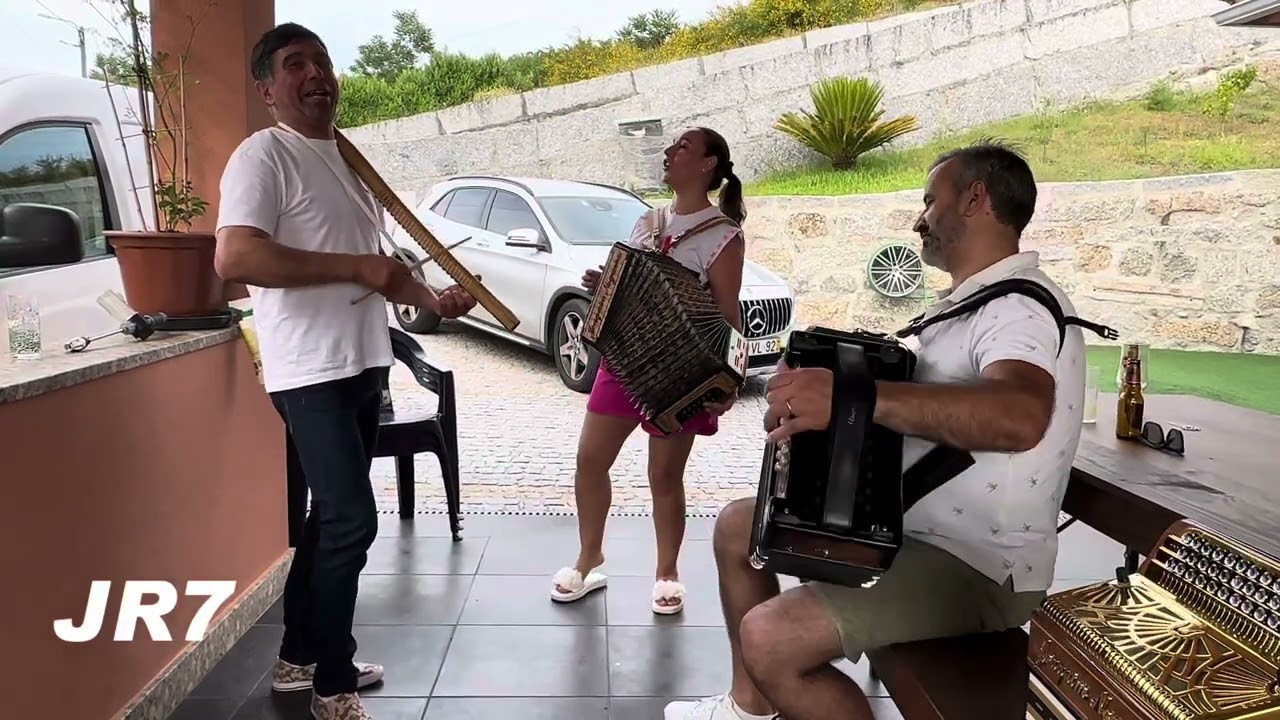 Bota fogo no terreiro 🔥🪗🇵🇹🌏