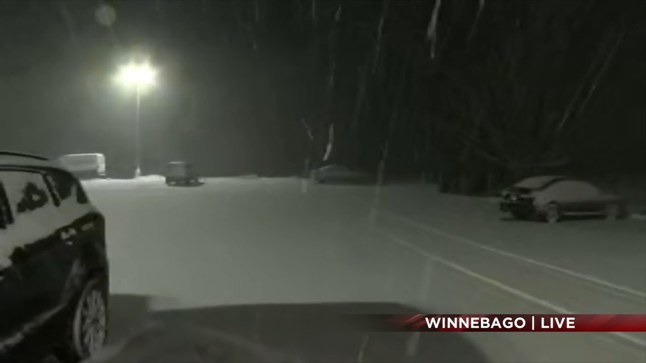 Snow Continues To Pile On Across Roads And Parking Lots - YouTube