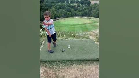 4 year old hits “hole in one” at West Virginia course.