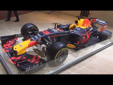 aston-martin-red-bull-racing-f1-formula-1-(2018)-exterior-and-interior