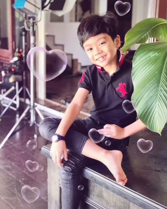 Hihihi cutenya Adam Kan...😍😍😍...krg blh follow acc real Adam @nikadammika01