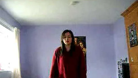 Kelly Collard sings opera