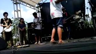 Download lagu kadang rasta cover luluh lantah kadang rasta cover luluh lantah