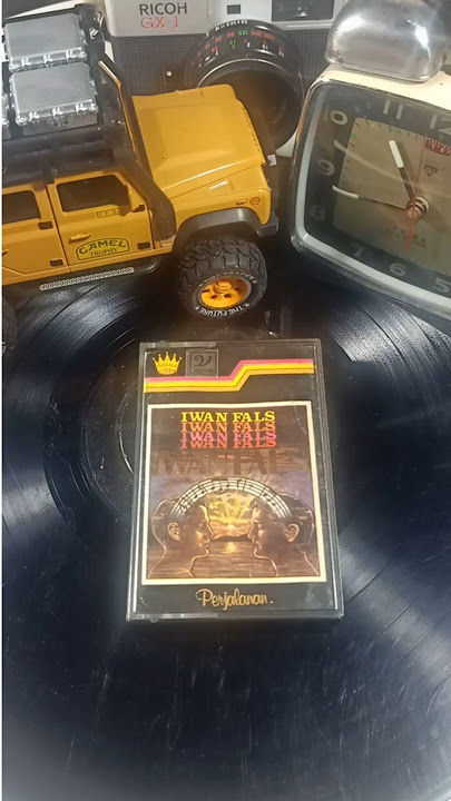 Seri Album Iwan Fals : Perjalanan (1981) #IwanFals #LegendaMusik #Perjalanan #lagulegendaris