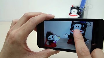How to use the camera or camcorder on BlackBerry Z10