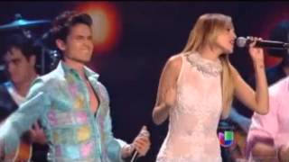 eiza gonzalez y marconi me puedes pedir lo que sea premios juventud 2013