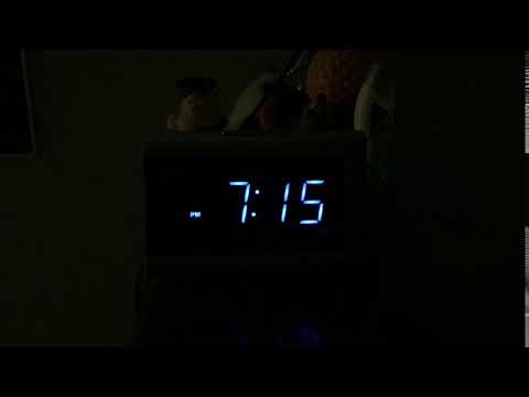 My Alarm Clock Changing from 7:15 PM to 7:16 PM - 9/30/17
